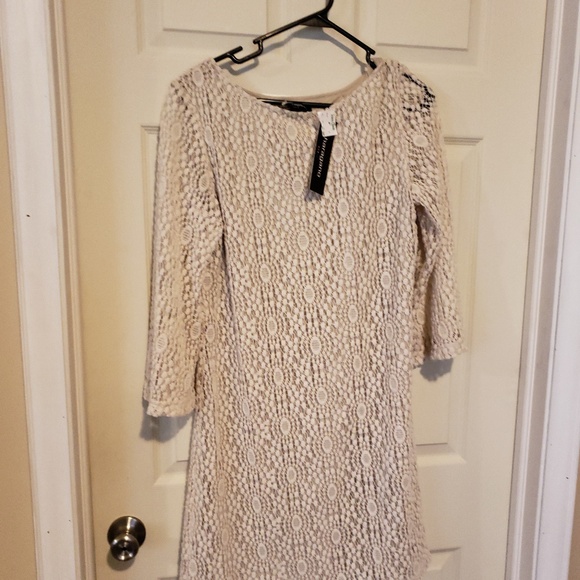 Off white dress size 8 - Picture 1 of 3